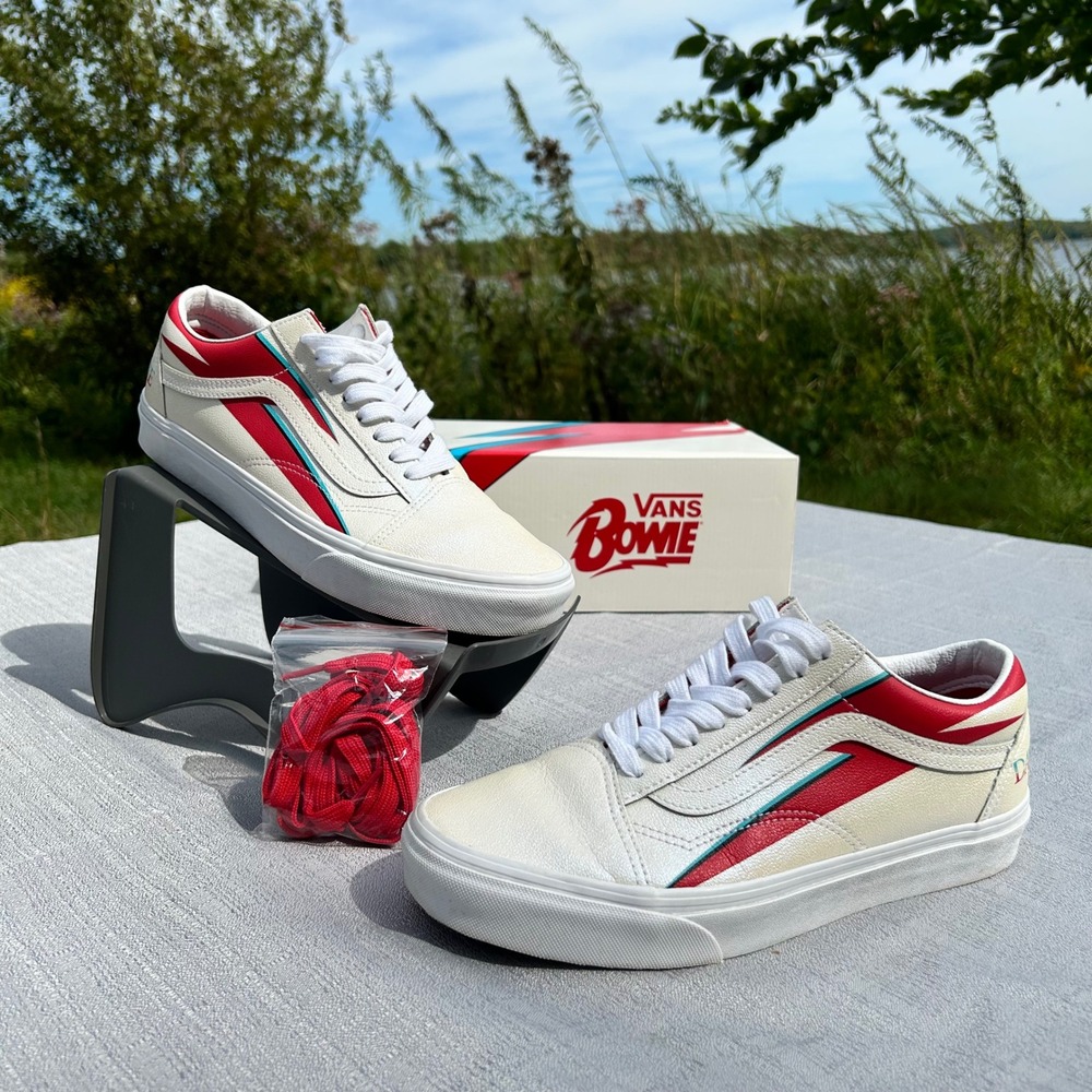 Vans Old Skool David Bowie Aladdin Sane Cream Red Blue Mens 8.5 Womens 10